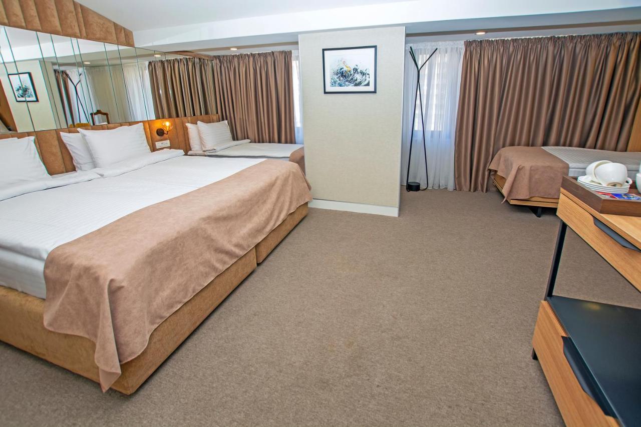 Cartez Hotel Erivan Dış mekan fotoğraf